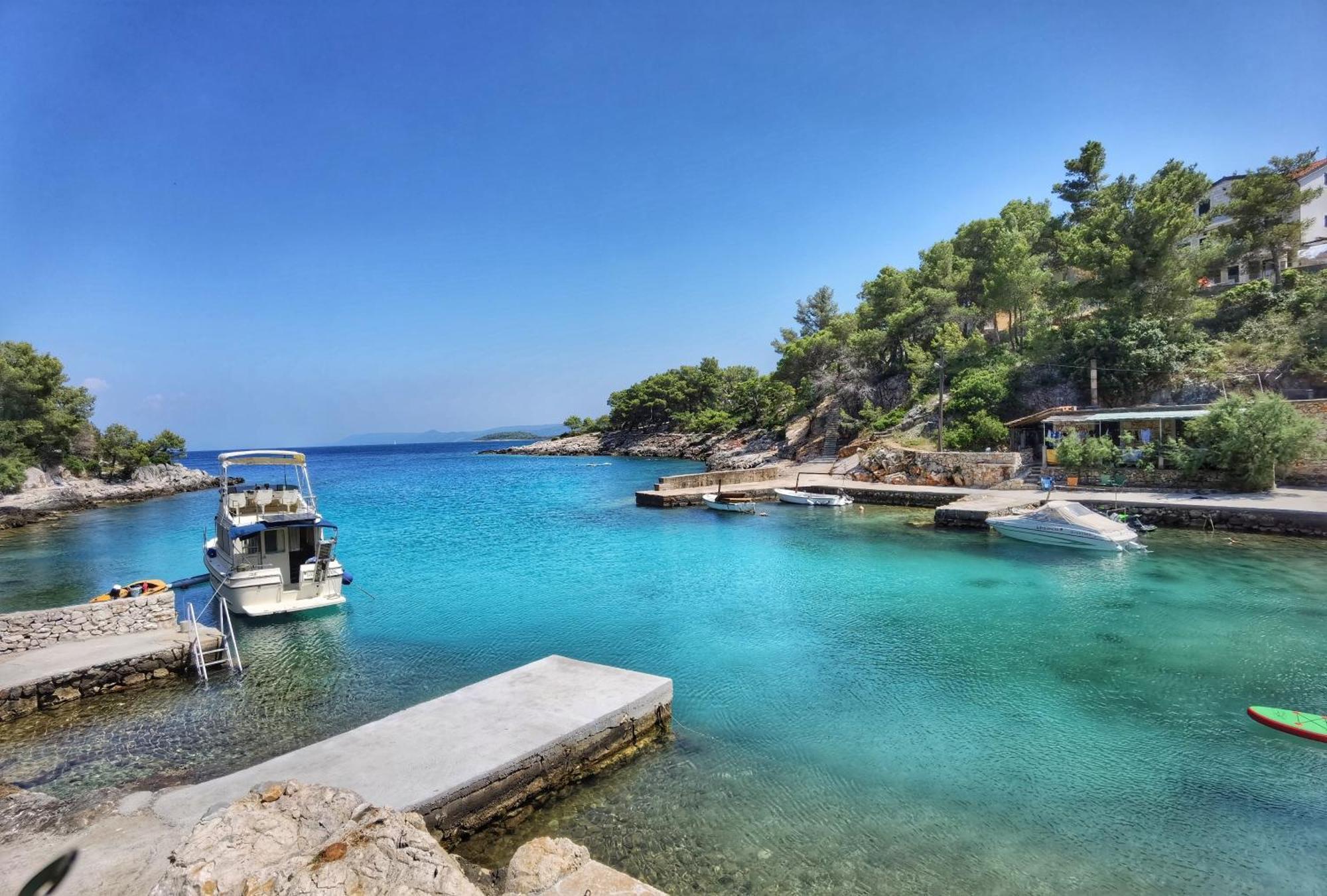 Holiday Hvar Vrbanj Exterior foto